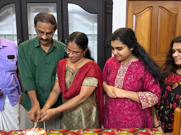 Manuvettan - Shinechi Wedding Anniversary